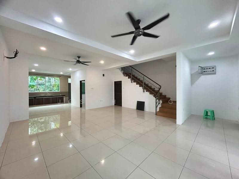 Rumah Teres 2-Tingkat untuk Dijual di Meru Desa Park (Chemor) - Joseph Wong - Living Room - PropertyGuru.com.my