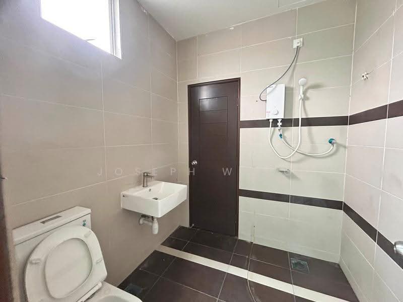 Rumah Teres 2-Tingkat untuk Dijual di Meru Desa Park (Chemor) - Joseph Wong - Bathroom - PropertyGuru.com.my