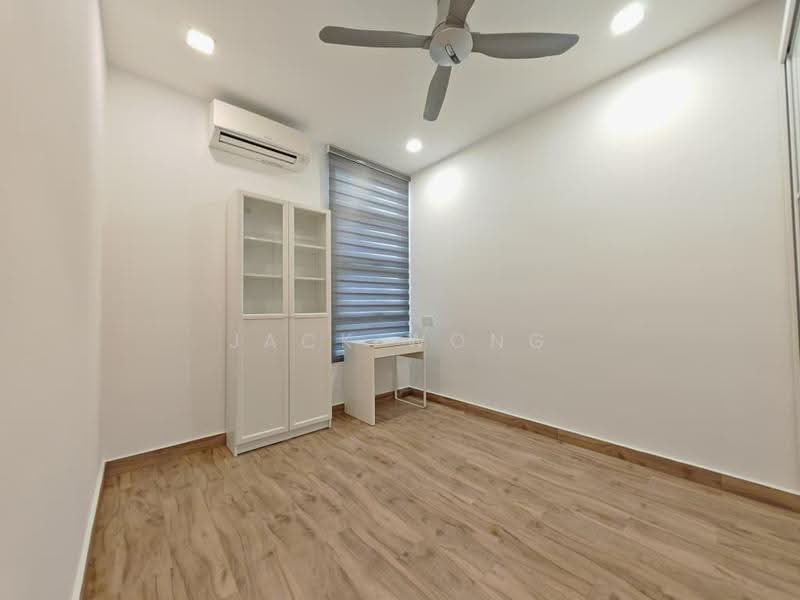 Service Residence for Sale at D'Summit Residences - Jack Wong - Study - PropertyGuru.com.my