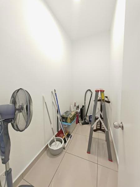 Service Residence for Sale at D'Summit Residences - Jack Wong - Interior - PropertyGuru.com.my