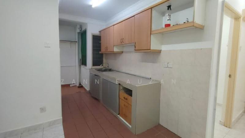 Apartment for Rent at Dahlia - Zann Fauzan - Kitchen - PropertyGuru.com.my