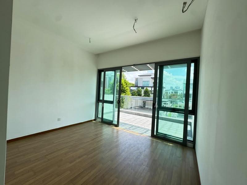 Rumah Banglo untuk Dijual di Taman Molek (Johor Bahru) - Toh Xin Hang - Balcony - PropertyGuru.com.my