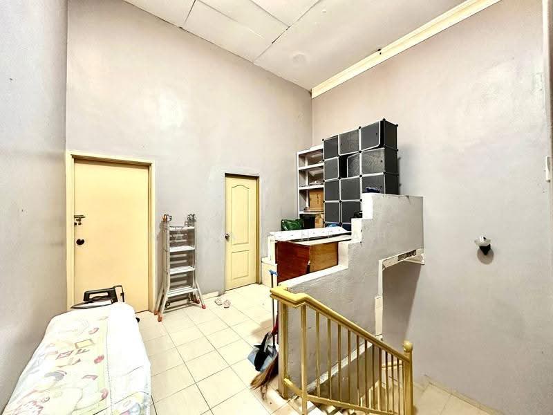 2-storey Terraced House for Sale in Taman Mutiara Subang (Shah Alam) - Nana Cheah - Interior - PropertyGuru.com.my