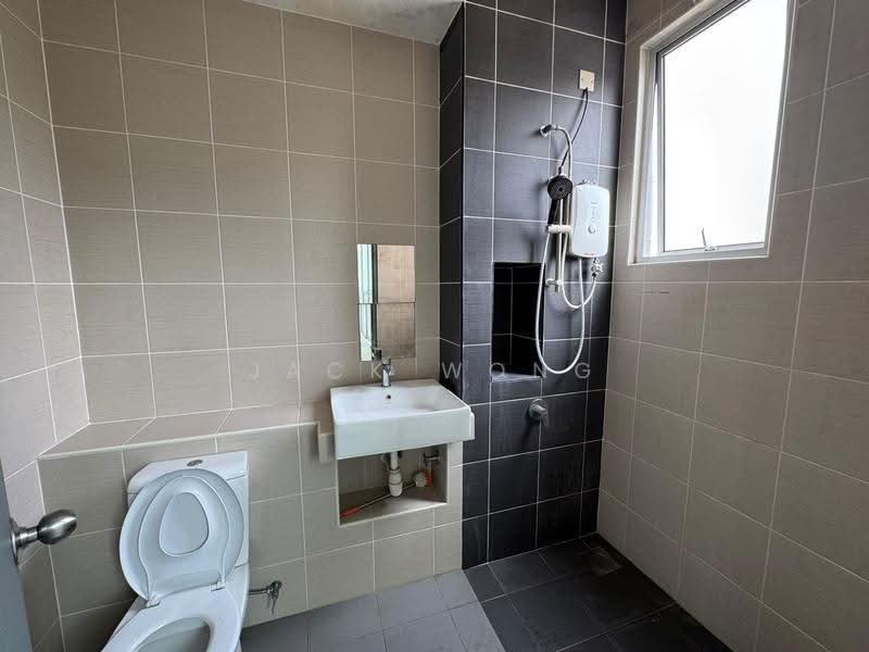 2-storey Terraced House for Sale in Bandar Seri Alam (Masai) - Jack Wong - Bathroom - PropertyGuru.com.my