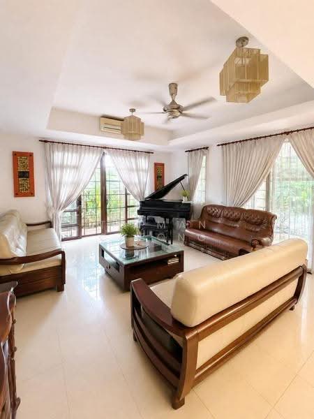 2-storey Terraced House for Sale in Bukit Jelutong (Shah Alam) - Topman Cheong - Living Room - PropertyGuru.com.my