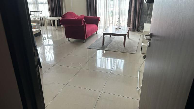 Kediaman Servis untuk Dijual di Maisson - TS Low - Living Room - PropertyGuru.com.my