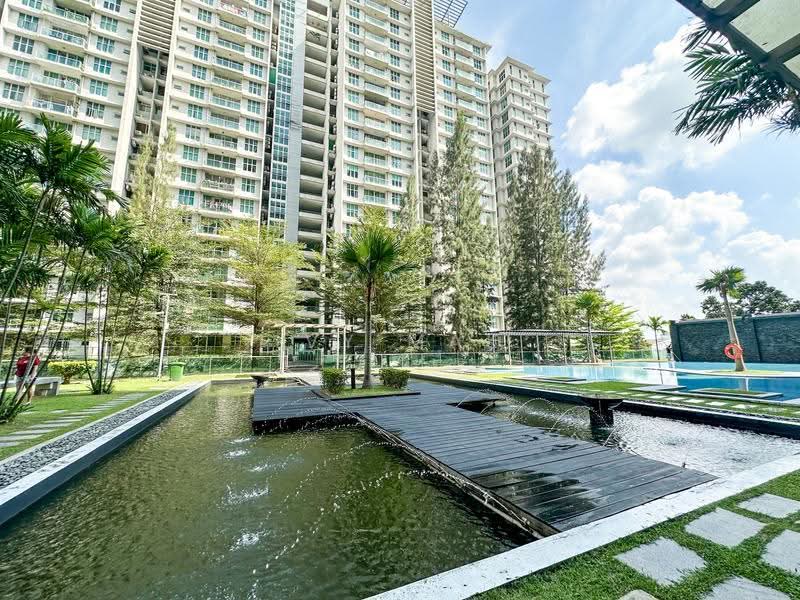 Kondominium untuk Dijual di USJ One Avenue Condo - Ivy Mak - Exterior - PropertyGuru.com.my