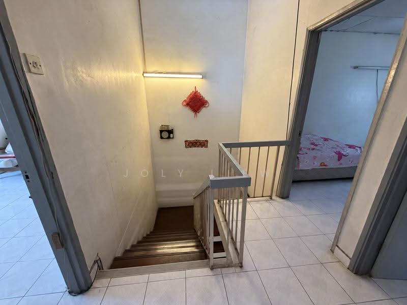 Rumah Teres 2.5-Tingkat untuk Dijual di Taman Connaught (Cheras) - Joly Liew - PropertyGuru.com.my