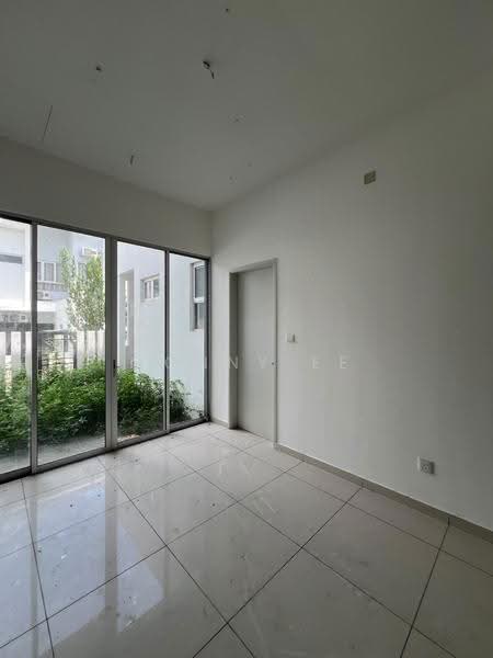 Rumah Teres 2-Tingkat untuk Dijual di Rawang (Selangor) - Monny Ee - PropertyGuru.com.my