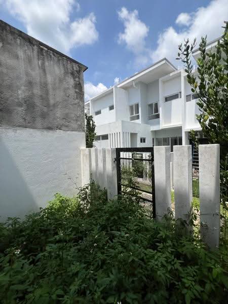 Rumah Teres 2-Tingkat untuk Dijual di Rawang (Selangor) - Monny Ee - PropertyGuru.com.my