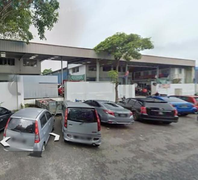 Semi-D Factory for Rent in Taman Tampoi Indah (Tampoi) - Reny Hee - Exterior - PropertyGuru.com.my