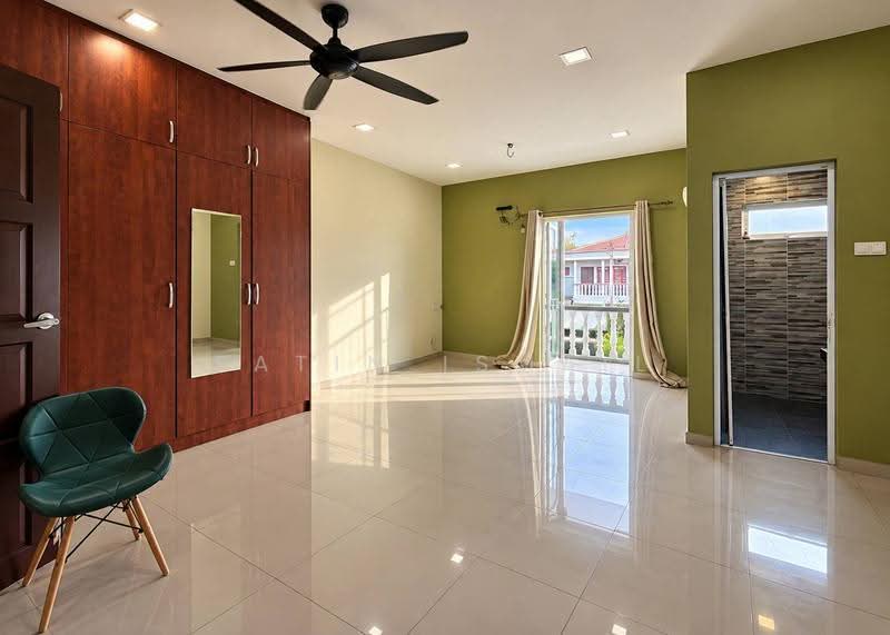 Rumah Teres 2-Tingkat untuk Dijual di Bandar Baru Sungai Long (Kajang) - Fatin Ismail - Bedroom - PropertyGuru.com.my