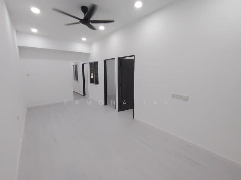 1-storey Terraced House for Sale in Taman Melaka Jaya (Batu Berendam) - Ramona Tan - Interior - PropertyGuru.com.my