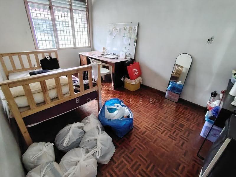 Rumah Teres 2-Tingkat untuk Dijual di Taman Overseas Union (Taman Oug) (Jalan Klang Lama (Old Klang Road)) - Bobo Lee - Bedroom - PropertyGuru.com.my