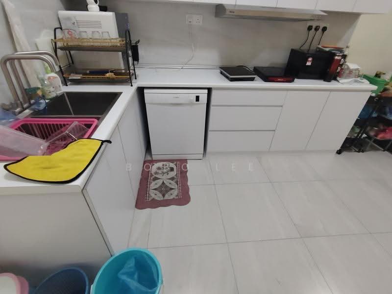 Rumah Teres 2-Tingkat untuk Dijual di Taman Overseas Union (Taman Oug) (Jalan Klang Lama (Old Klang Road)) - Bobo Lee - Kitchen - PropertyGuru.com.my