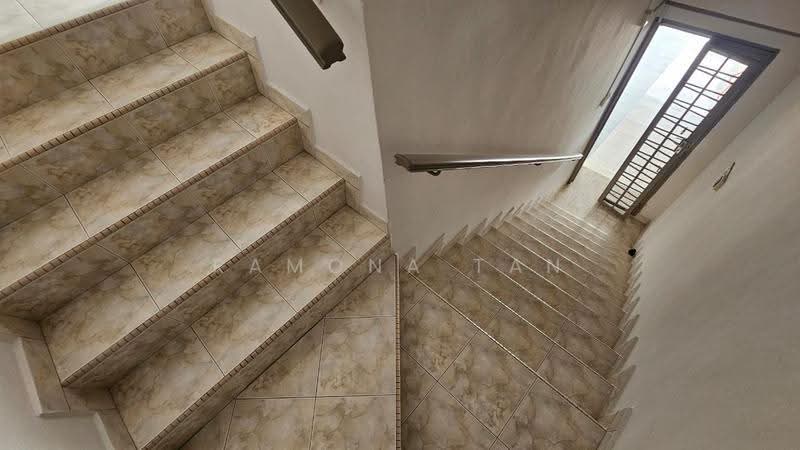 Rumah Bandar untuk Dijual di Taman Bukit Cheng (Cheng) - Ramona Tan - PropertyGuru.com.my