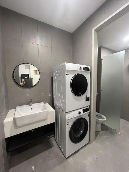 Service Residence for Rent at YOLO Signature Suites - Vicky Kong - Bathroom - PropertyGuru.com.my