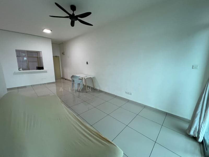 Apartment for Rent at Seri Molek Perdana - Alanis Lee - Living Room - PropertyGuru.com.my
