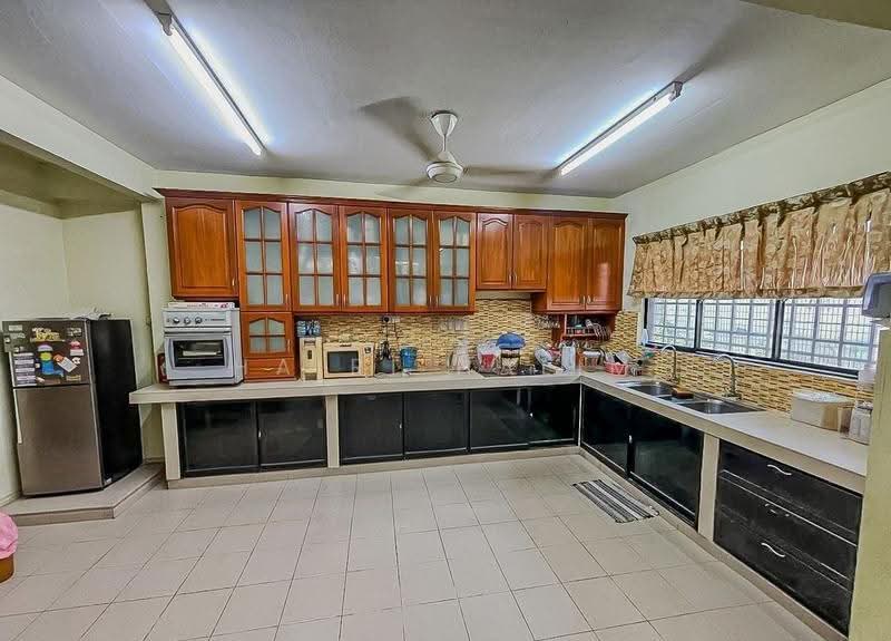 Rumah Teres 2-Tingkat untuk Dijual di Bandar Melawati (Kuala Selangor) - Hairi Halim - PropertyGuru.com.my