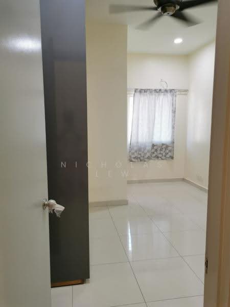 2-storey Terraced House for Sale in Serdang (Seri Kembangan) - Nicholas Lew - Interior - PropertyGuru.com.my