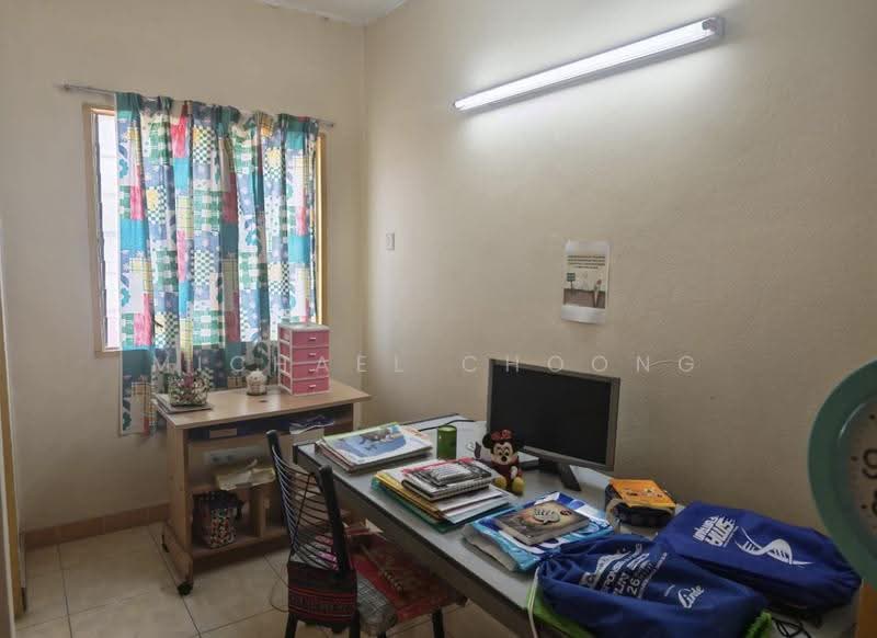 Terraced House for Sale in TAMAN PUCHONG UTAMA (Puchong) - Michael Choong - Study - PropertyGuru.com.my