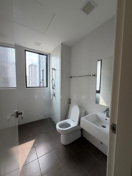 Kondominium untuk Dijual di Concerto North Kiara - Ryan Swe - Bathroom - PropertyGuru.com.my