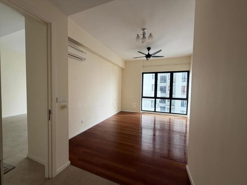 Kondominium untuk Dijual di Concerto North Kiara - Ryan Swe - Living Room - PropertyGuru.com.my