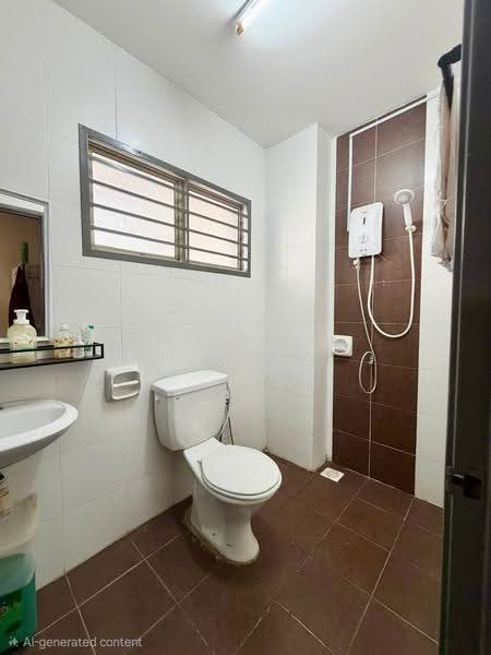 Rumah Kluster untuk Dijual di Bandar Saujana Putra (Tanjong Duabelas) - Irwan Affandi - Bathroom - PropertyGuru.com.my