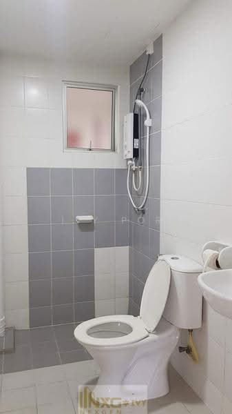 Apartment for Rent at Seri Intan Apartment - Ivy Por - Bathroom - PropertyGuru.com.my