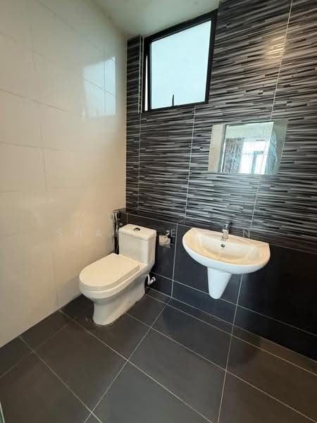 Kediaman Servis untuk Disewa di Citywoods - Shanice Tan - Bathroom - PropertyGuru.com.my