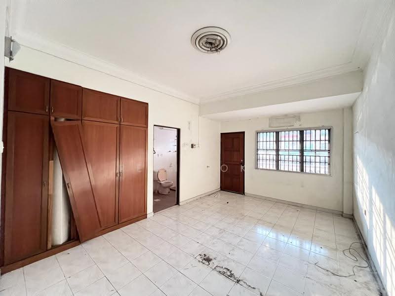 Rumah Teres untuk Dijual di Taman Kok Doh (Batu) - Reen Loke - PropertyGuru.com.my