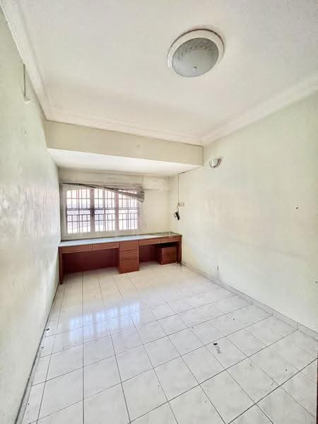 Rumah Teres untuk Dijual di Taman Kok Doh (Batu) - Reen Loke - PropertyGuru.com.my