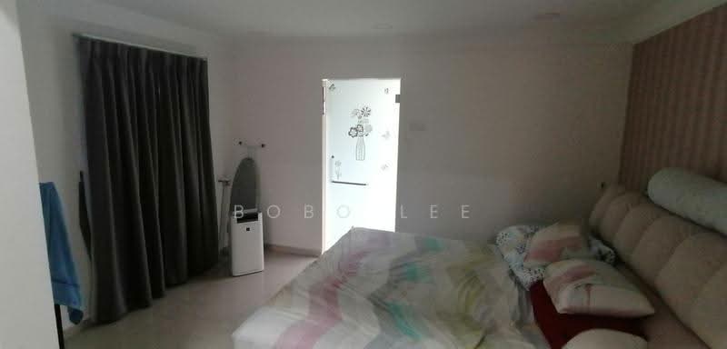 Rumah Berkembar untuk Dijual di Taman Overseas Union (Taman Oug) (Jalan Klang Lama (Old Klang Road)) - Bobo Lee - Bedroom - PropertyGuru.com.my