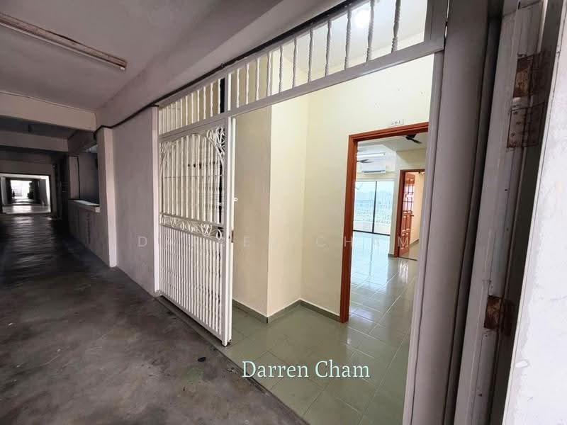Condominium for Rent at Vista Condominium - Darren Cham - Entrance - PropertyGuru.com.my