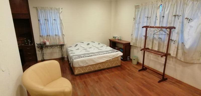 Bungalow House for Sale in Taman Overseas Union (Taman Oug) (Jalan Klang Lama (Old Klang Road)) - Bobo Lee - Bedroom - PropertyGuru.com.my