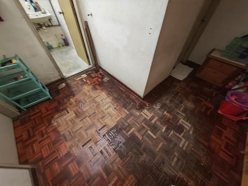 Rumah Teres 2-Tingkat untuk Dijual di Taman Overseas Union (Taman Oug) (Jalan Klang Lama (Old Klang Road)) - Bobo Lee - Bathroom - PropertyGuru.com.my