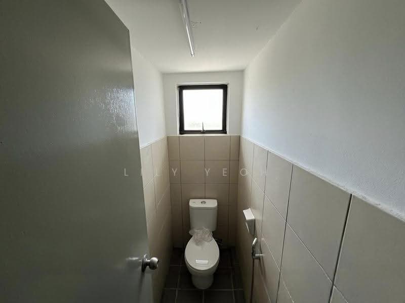 Kedai untuk Disewa di Klang (Selangor) - LILY YEOH - Bathroom - PropertyGuru.com.my