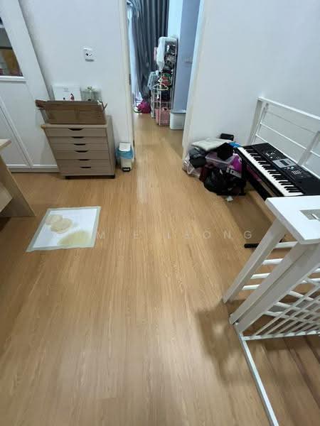 Terraced House for Sale in Semenyih (Selangor) - Jamie Leong - Corridor - PropertyGuru.com.my