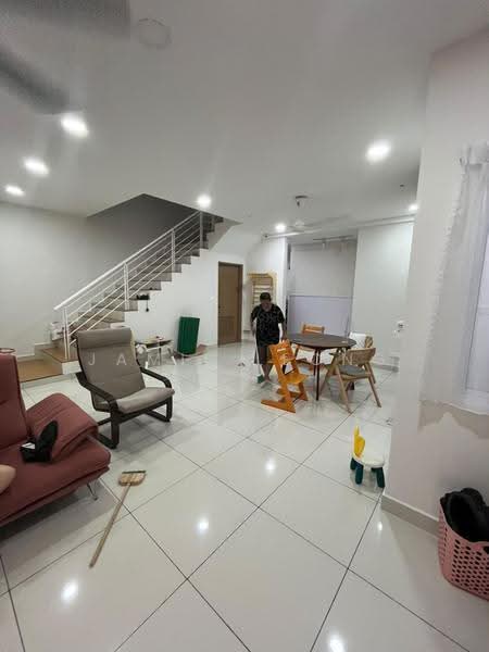 Terraced House for Sale in Semenyih (Selangor) - Jamie Leong - Living Room - PropertyGuru.com.my
