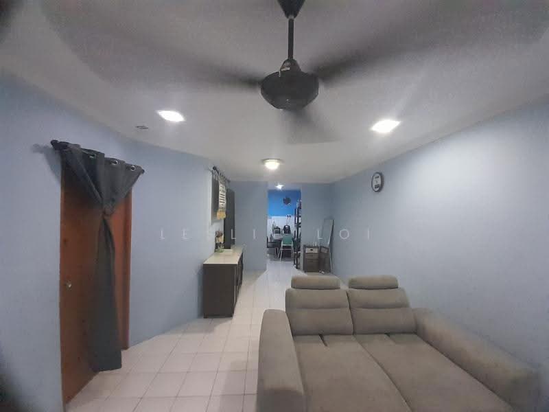 1-storey Terraced House for Sale in Matang (Kuching) - Leslie Loi - Living Room - PropertyGuru.com.my