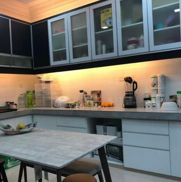 3-storey Terraced House for Sale in Jalan Ipoh (Kuala Lumpur) - Vincent Yong - PropertyGuru.com.my