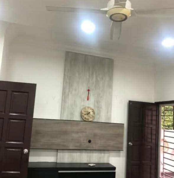 3-storey Terraced House for Sale in Jalan Ipoh (Kuala Lumpur) - Vincent Yong - PropertyGuru.com.my
