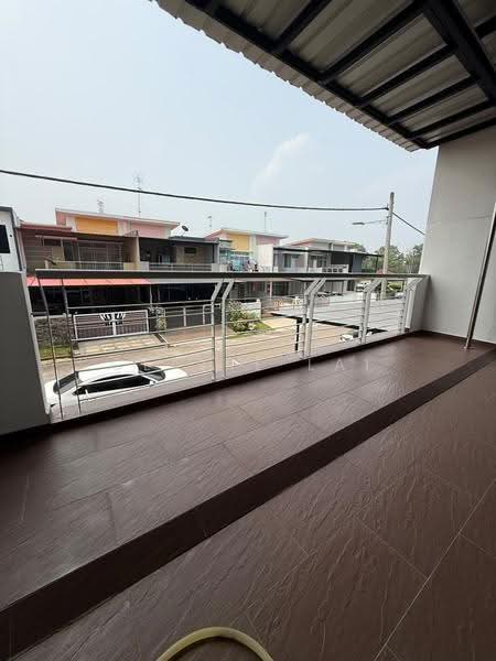 2-storey Terraced House for Sale in Taman Daiman Jaya (Kota Tinggi) - Claire Lai - Balcony - PropertyGuru.com.my