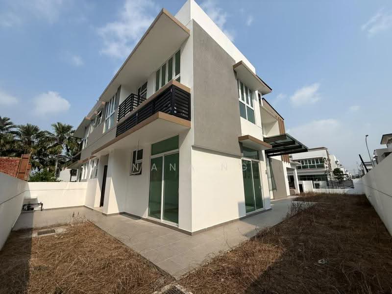 Semi-Detached House for Sale in Johor Bahru (Johor) - Nana Ng - Exterior - PropertyGuru.com.my