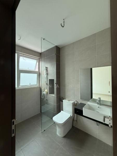 Rumah Berkembar untuk Dijual di Johor Bahru (Johor) - Nana Ng - Bathroom - PropertyGuru.com.my