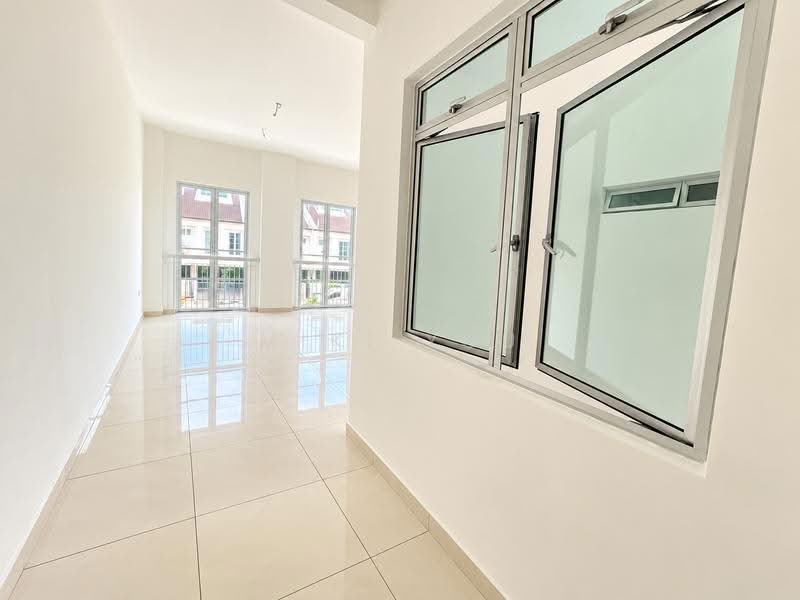 Rumah Teres 2-Tingkat untuk Disewa di Bandar Rimbayu (Telok Panglima Garang) - Miki You - PropertyGuru.com.my