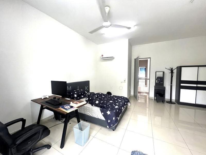 Rumah Teres 2-Tingkat untuk Disewa di Bandar Rimbayu (Telok Panglima Garang) - Miki You - Bedroom - PropertyGuru.com.my