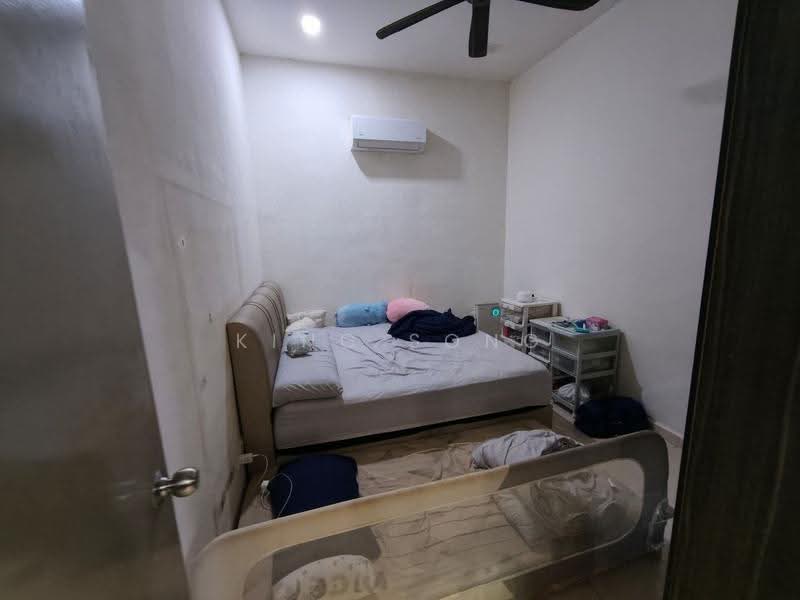 1-storey Terraced House for Sale in Taman Tanjung Minyak (Tanjong Minyak) - King Song - PropertyGuru.com.my