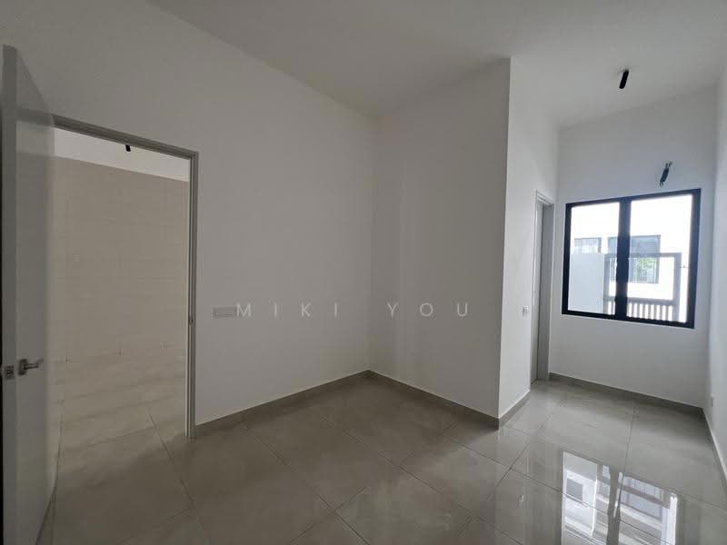 Rumah Teres 2-Tingkat untuk Dijual di Bandar Rimbayu (Telok Panglima Garang) - Miki You - Interior - PropertyGuru.com.my