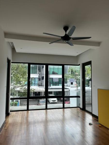 Twin Villas for Sale in Shah Alam (Selangor) - James Teoh - Living Room - PropertyGuru.com.my
